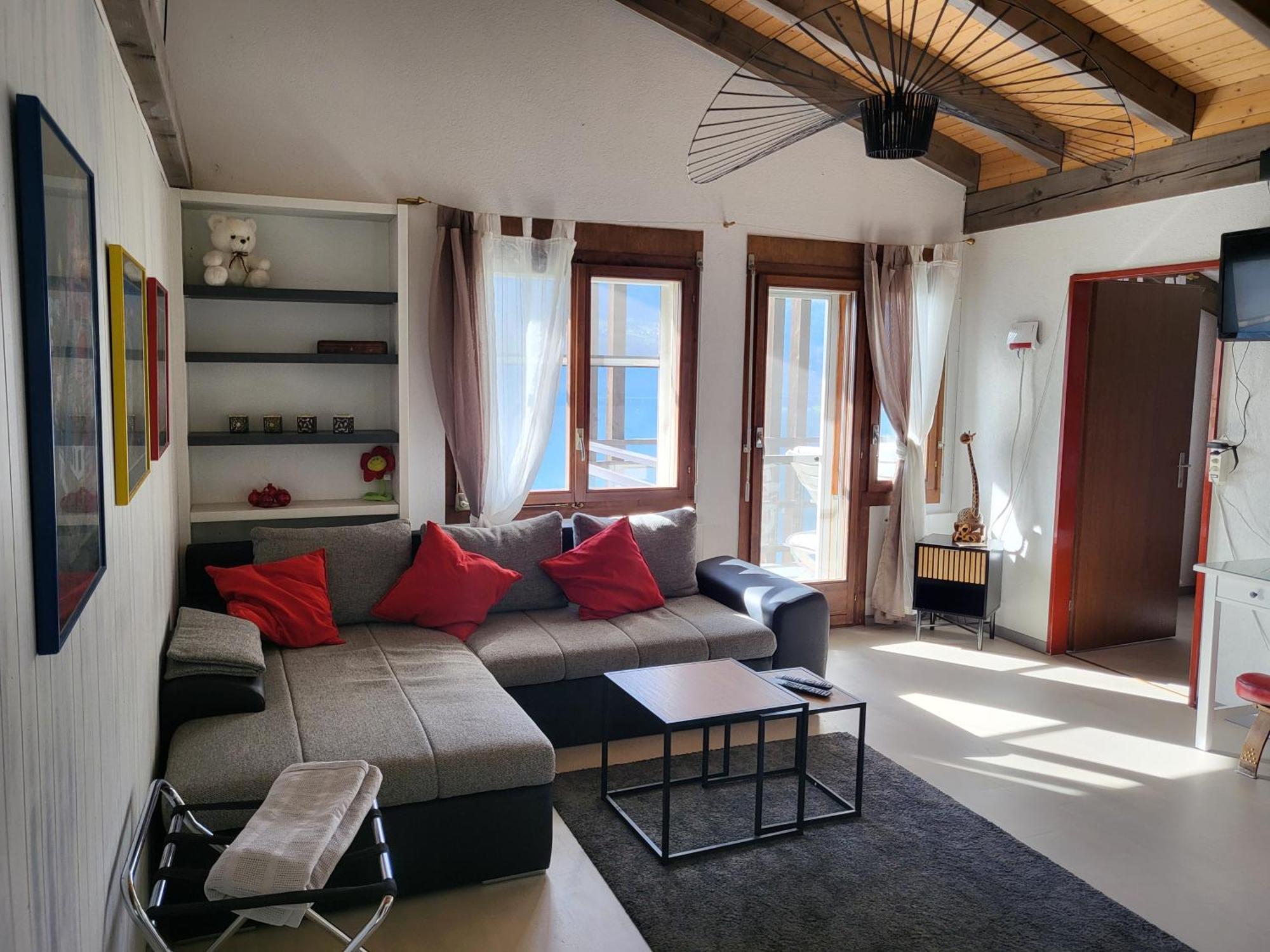 Platten Apartment